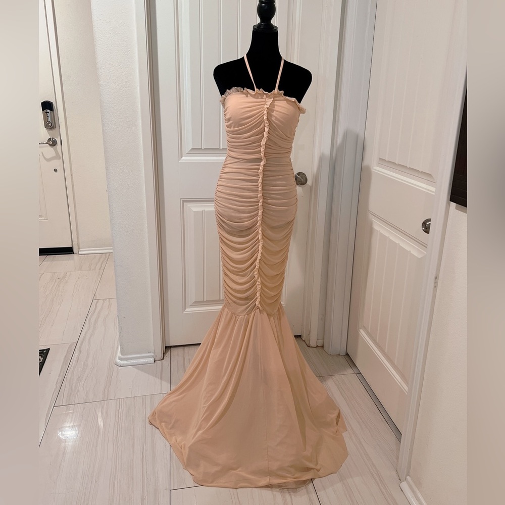 Ruffle mermaid ruched mesh halter neck beige long  tulle dress Size S